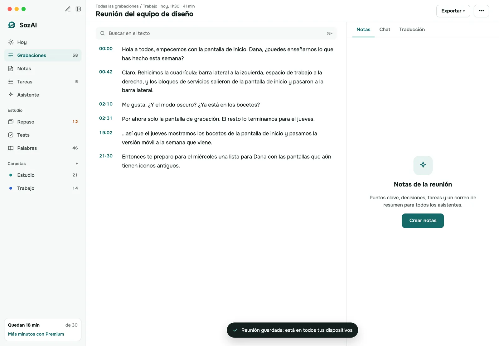 Una reunión guardada en SozAI para Mac: la transcripción con marcas de tiempo y el aviso de que ya está en todos los dispositivos