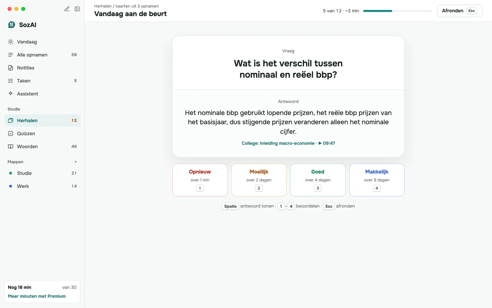 SozAI op Mac: een flashcard met het antwoord zichtbaar en de knoppen Opnieuw, Moeilijk, Goed en Makkelijk