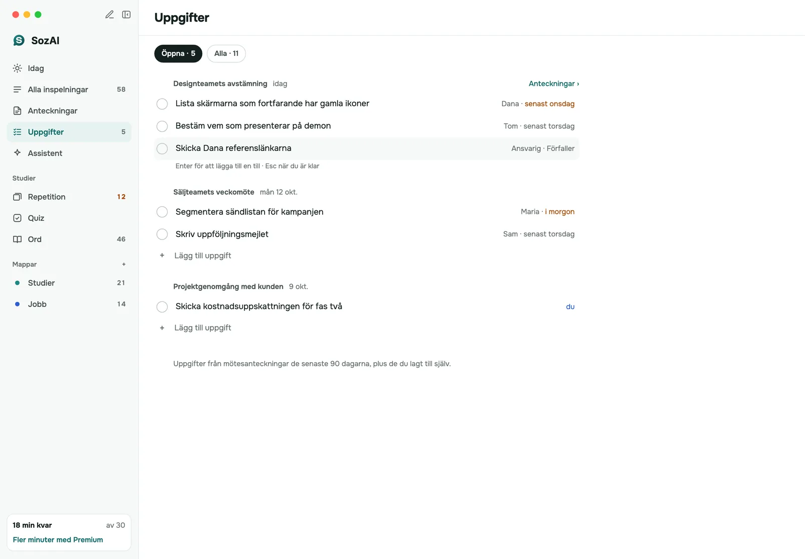 Uppgifter från möten i SozAI för Mac, grupperade per möte, var och en med en ansvarig och ett förfallodatum